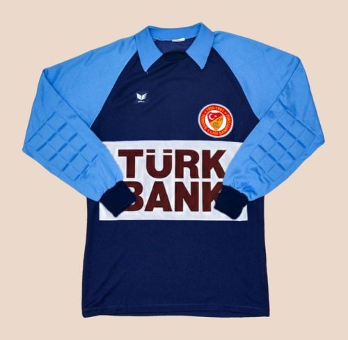 Trabzonspor 1981-82 GK 3 Kit